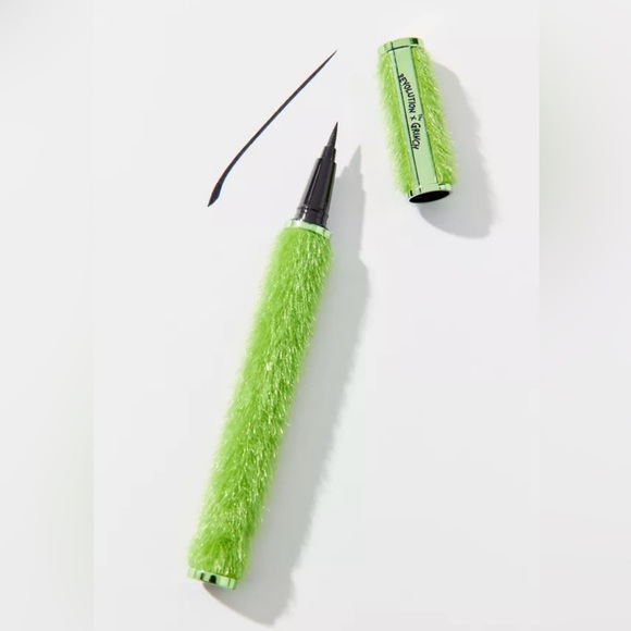Makeup Revolution x The Grinch - Resting Grinch Face Liquid Eyeliner - Picture 9 of 11